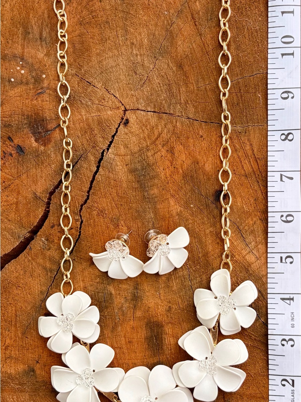 Gold Chain Necklace and Stud Earrings Set with White Floral Accents